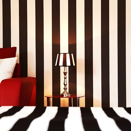 伍尔夫酒店 酒店