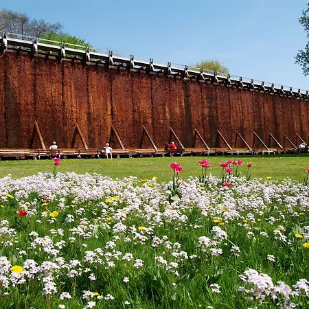 伍尔夫酒店 酒店