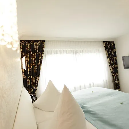 Wulff Hotel 3*